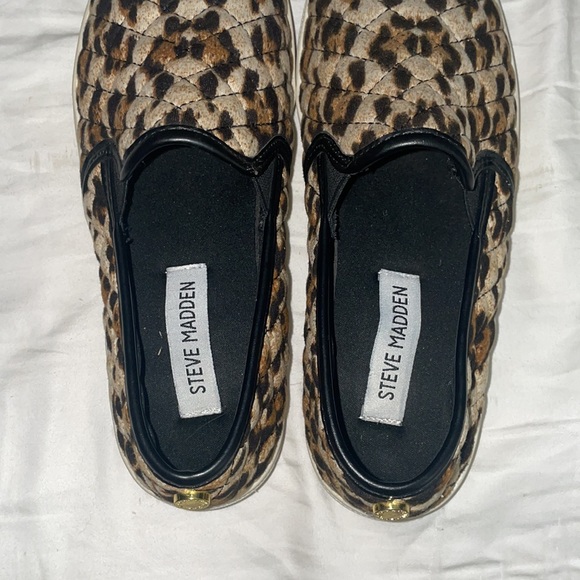 Steve Madden Animal print Slip on Sneakers - Picture 6 of 7